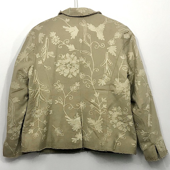 EMBROIDERED JACKET by OLEG CASSINI - Picture 2 of 8